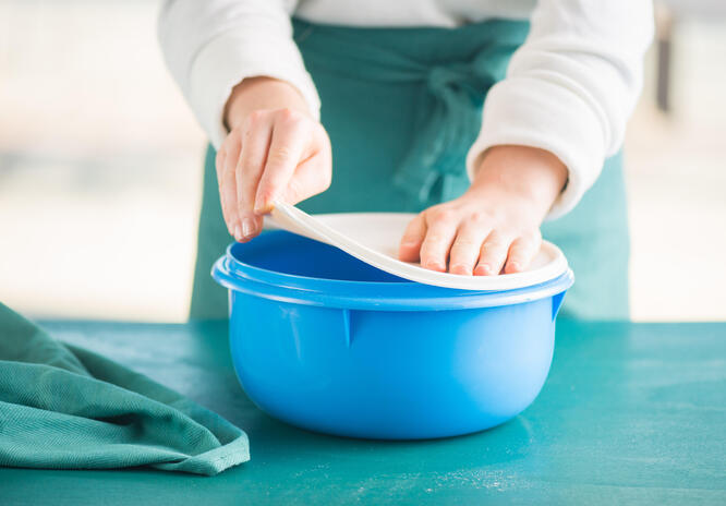 Tupperware Mixing Bowl, 3L Deckel richtig schließen