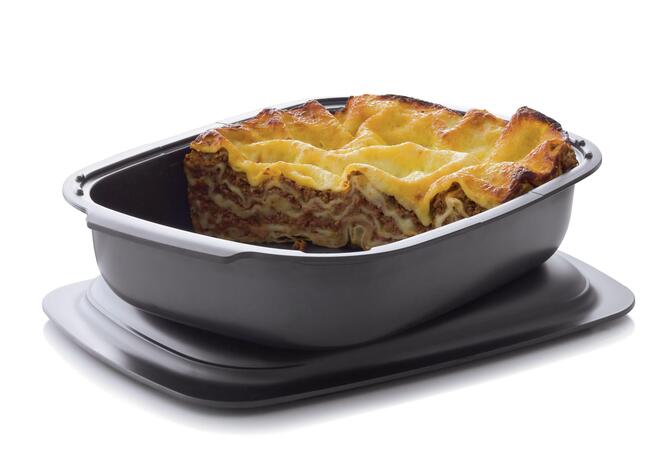Tupperware Ultra Pro Lasagne 3.3L avec Couvercle Ultra Pro 1.2L 