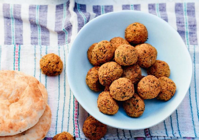 Tupperware Falafels 